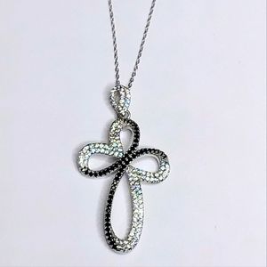 925 BLACK & WHITE INFINITY PENDANT NECKLACE